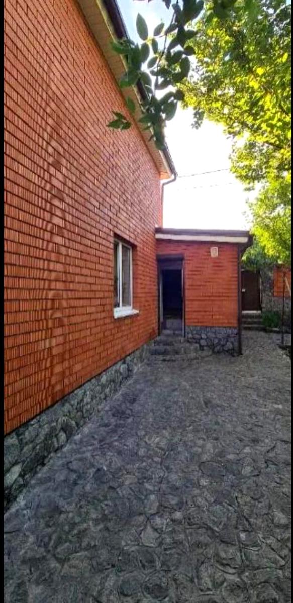 1863358351235064