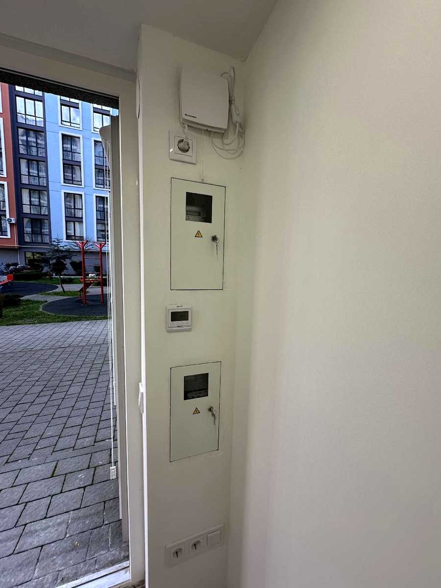 1863358535908835