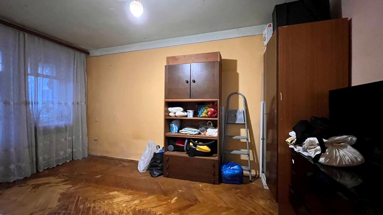 1863439685128415