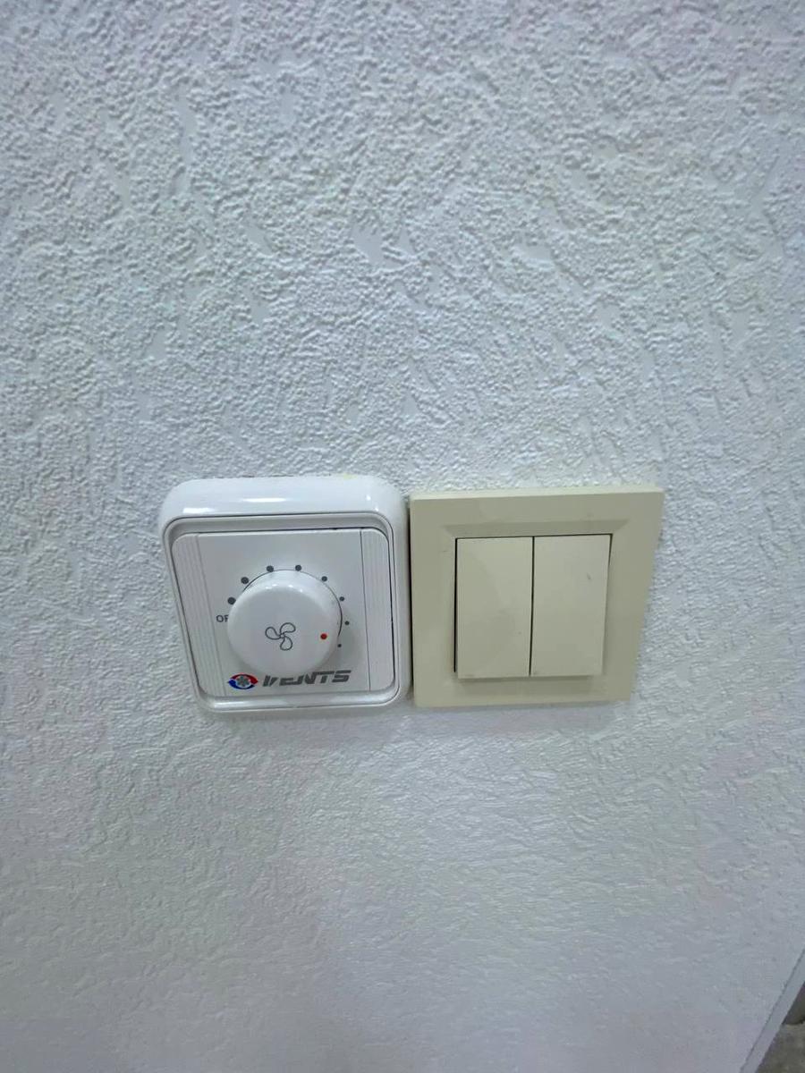 1863456753799773