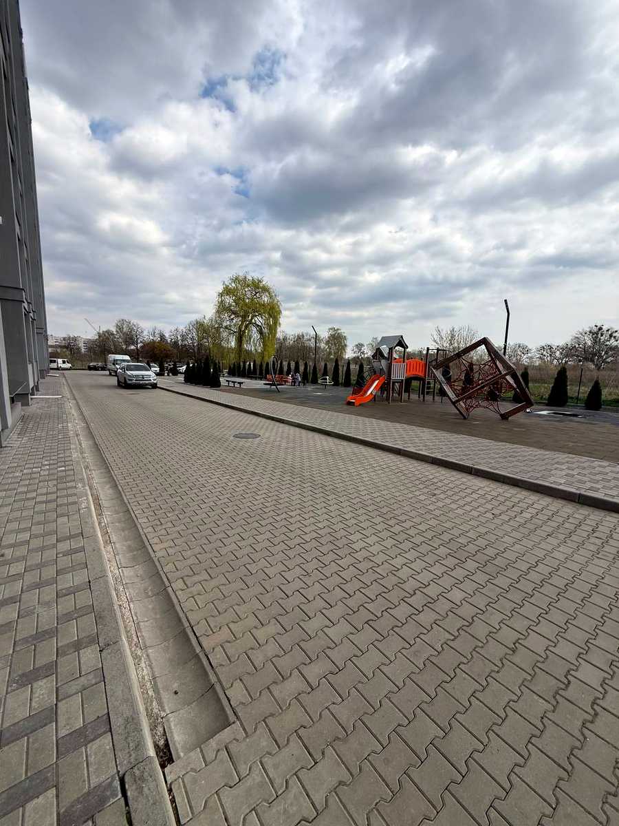 1863470325105316