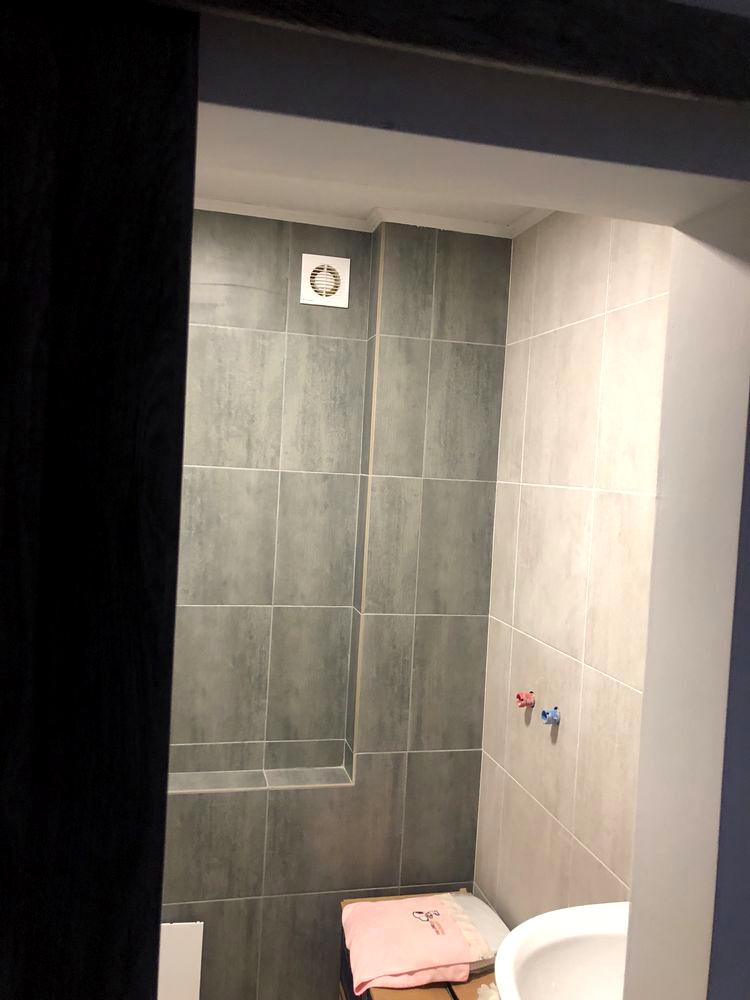 1863472363335168