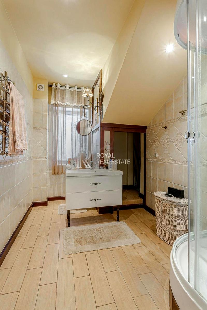 1863472748077586