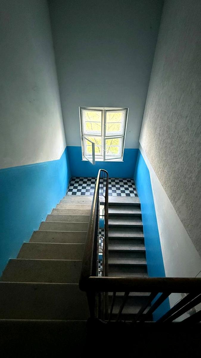 1863529880745521