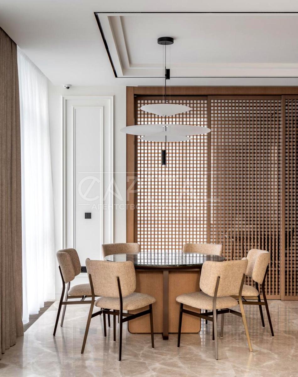 1863534225414802