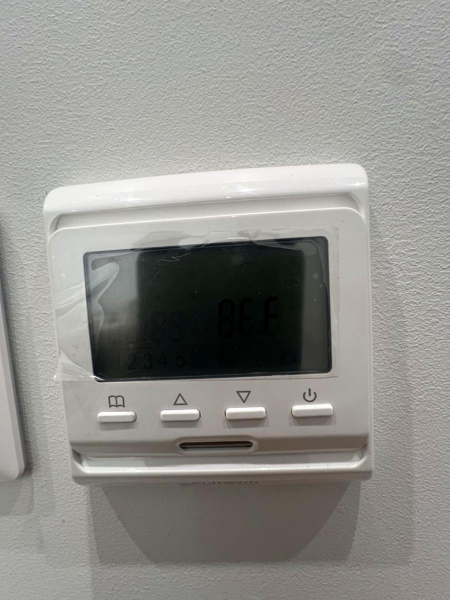 1863535688824301