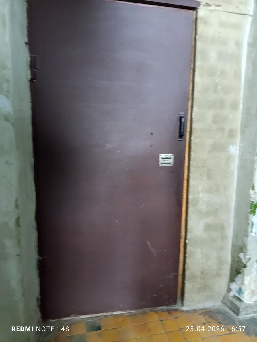 1863556643597489