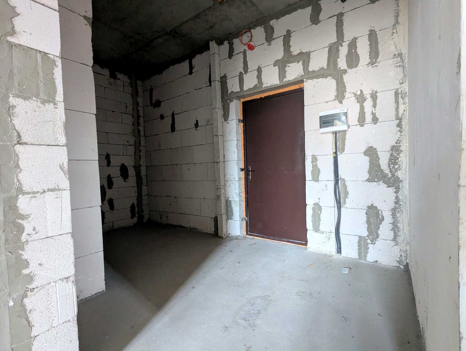 1863560871340959