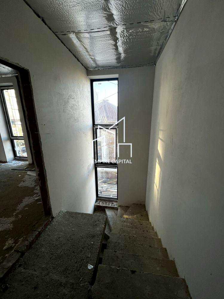1863610903697255.jpg