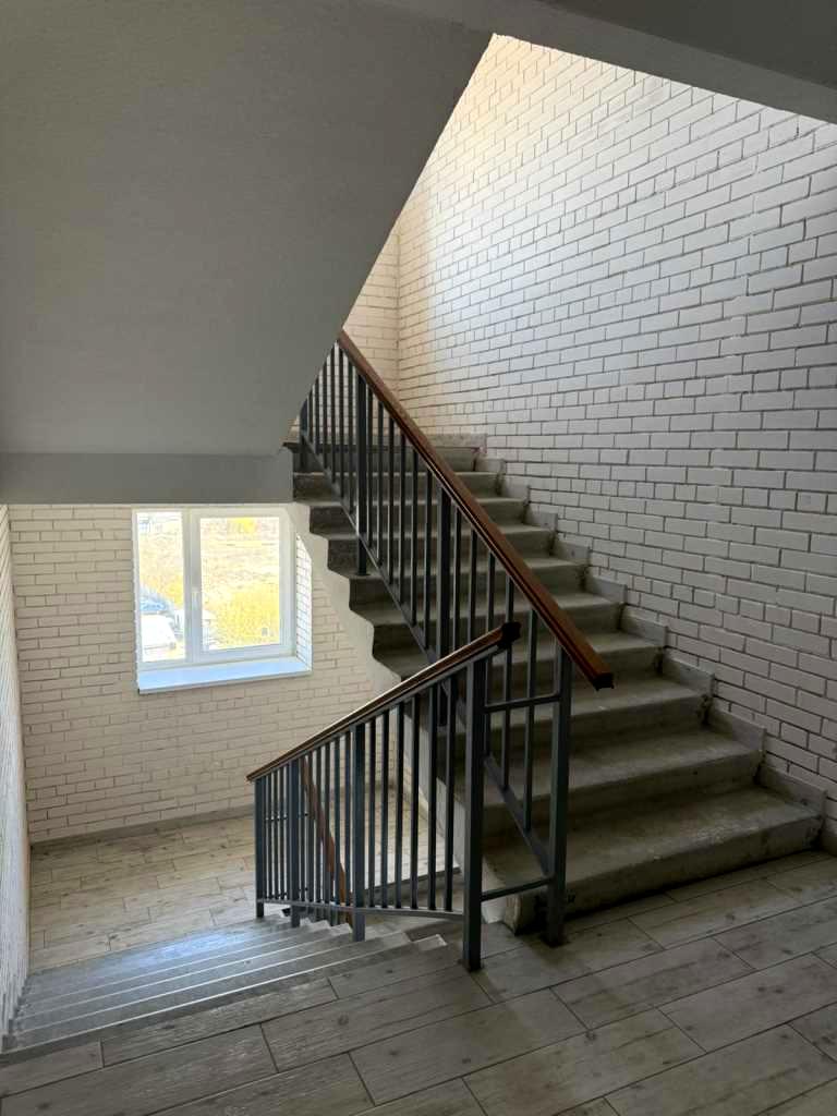 1863615018759964