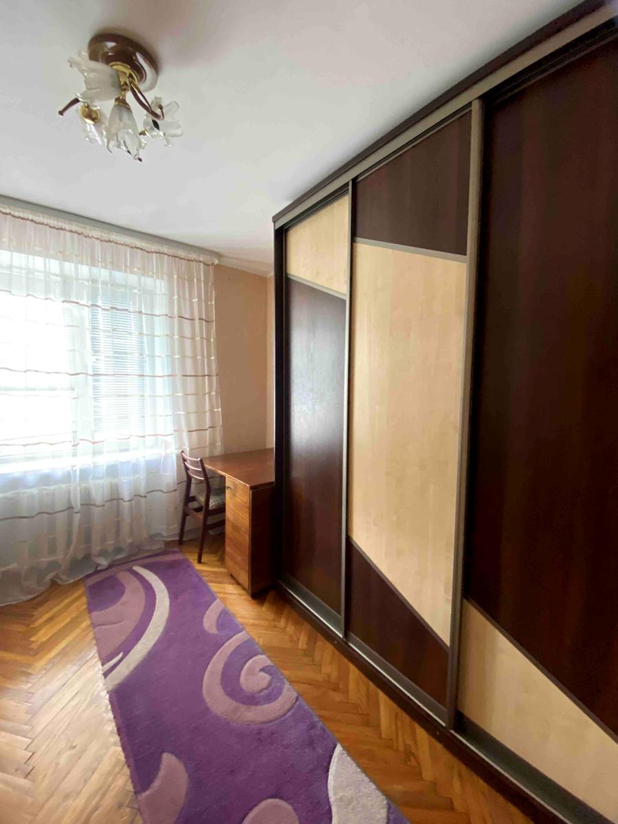 1863617064944200