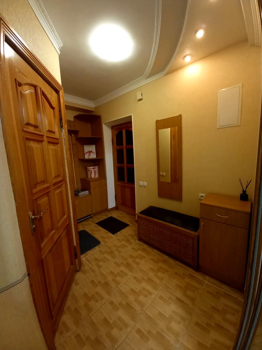 1863620784701156