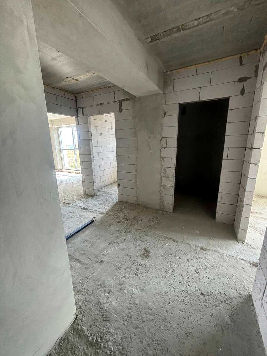 1863623998868546