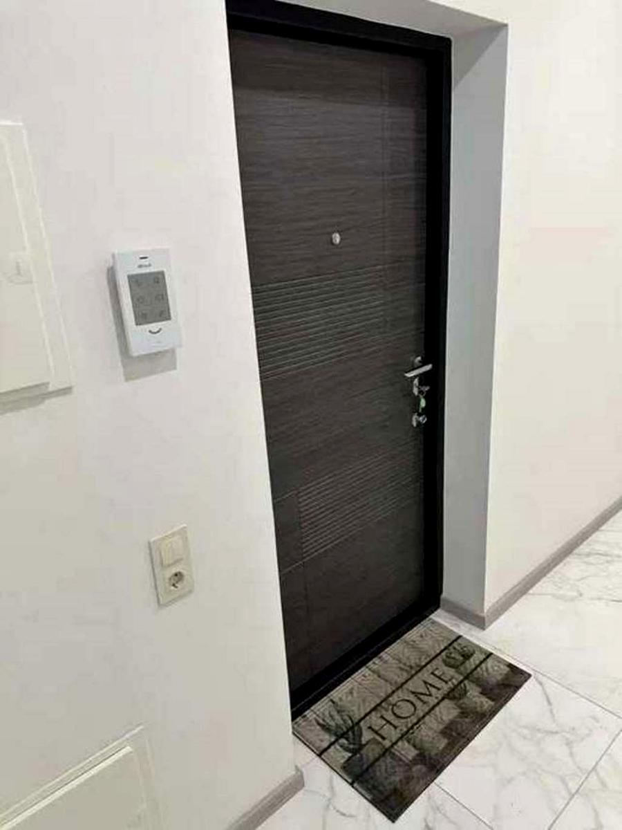 1863624120913257