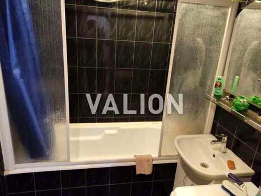 1863625501638484