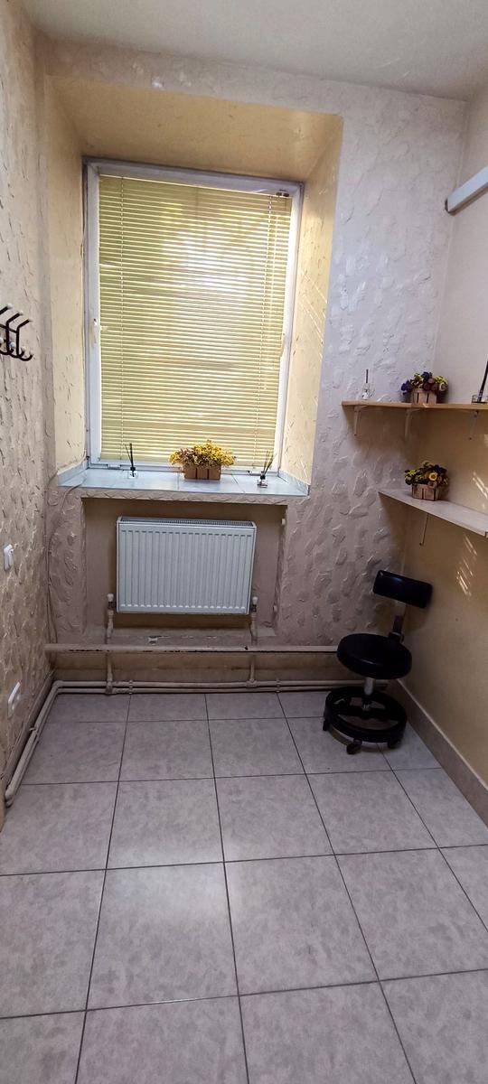 Комерційна нерухомість за адресою вул. Торгова (площа 90 м²) - фото 3 Комерційна нерухомість за адресою вул. Торгова (площа 90 м²) - Atlanta.ua - фото 3