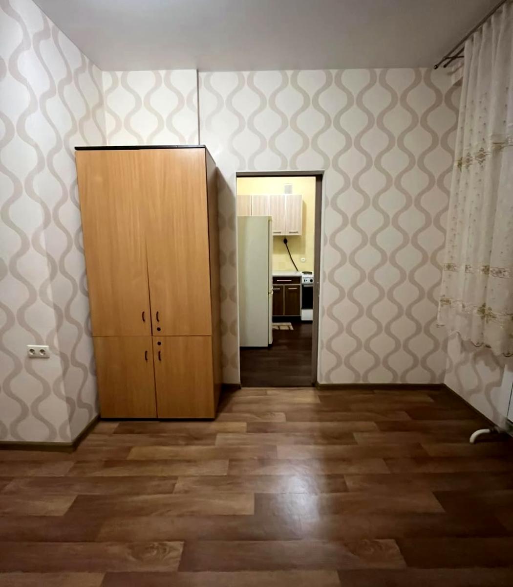 1863631345426816
