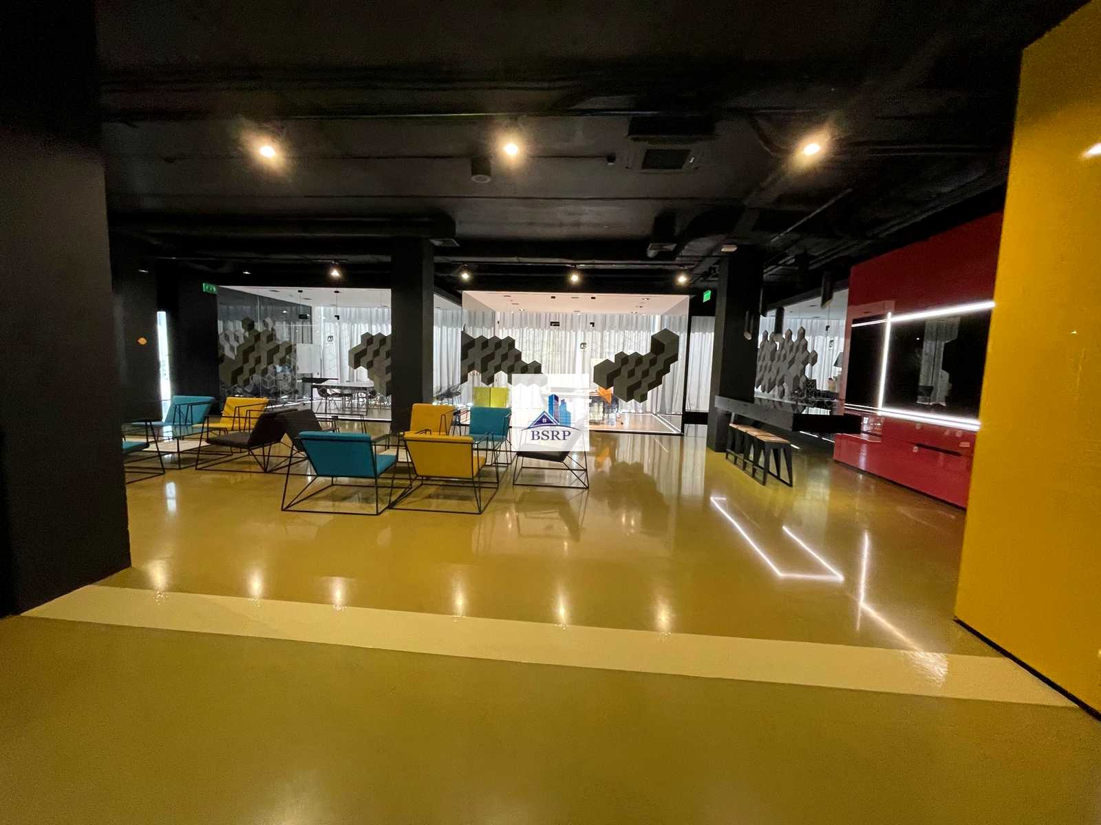 1863636935513577