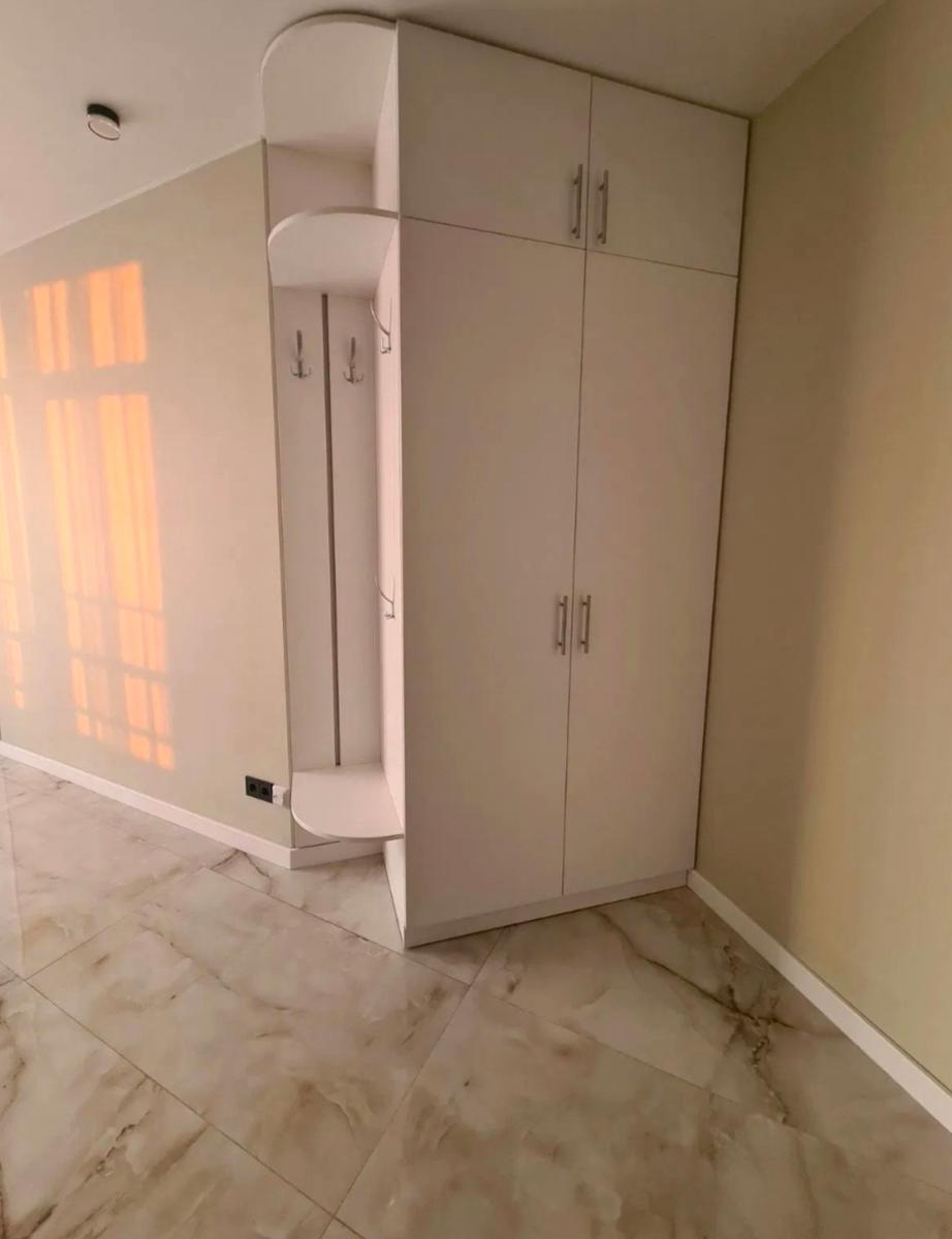 1863637952440002