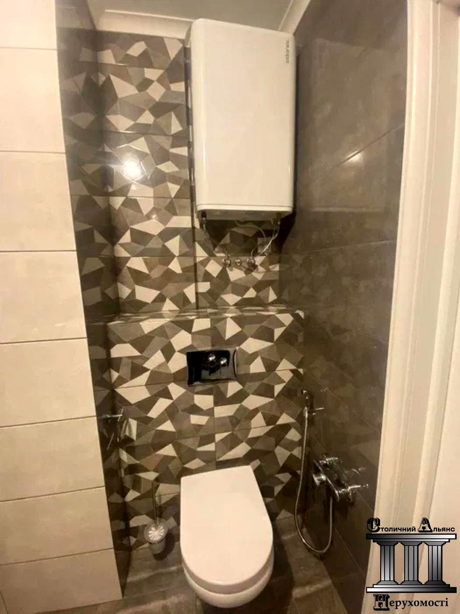 1863646793035092