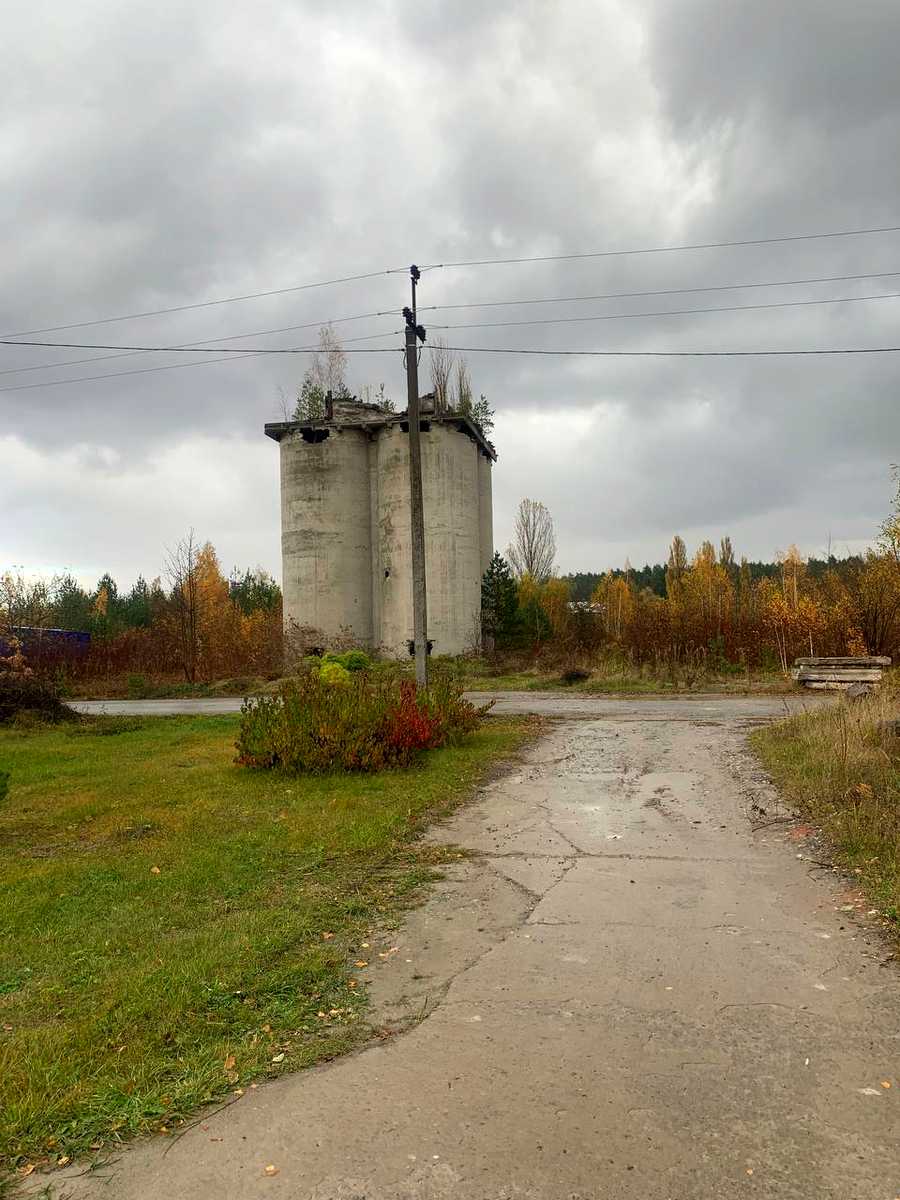 1863647668883388