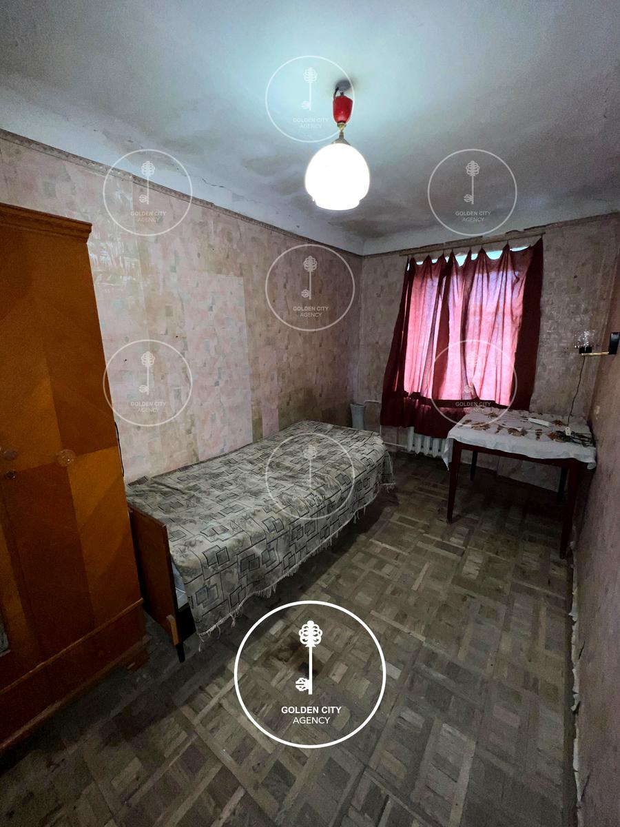 1863648307092756
