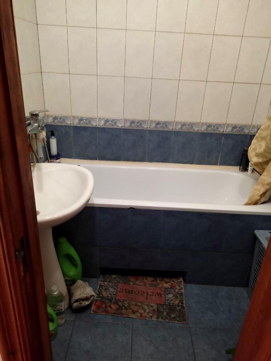 1863648718416559