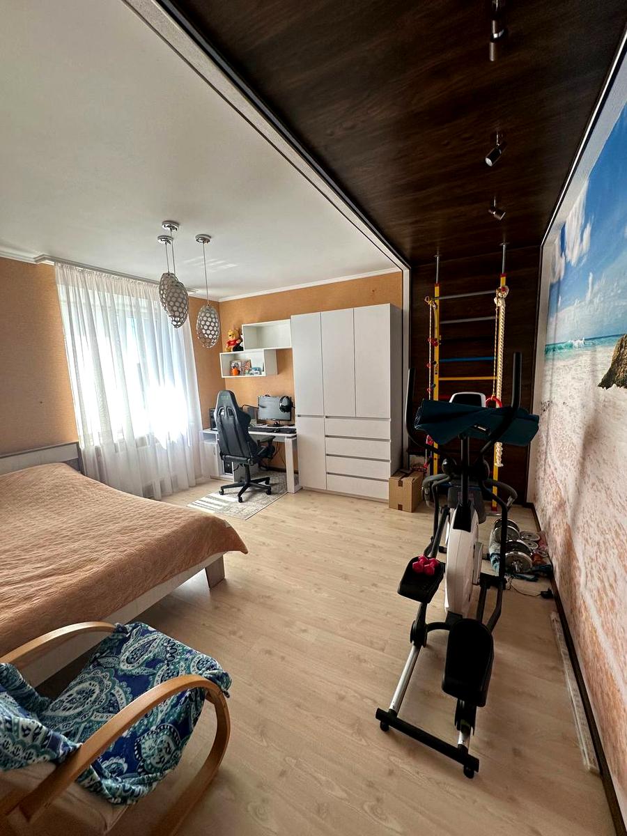 1863653581655023