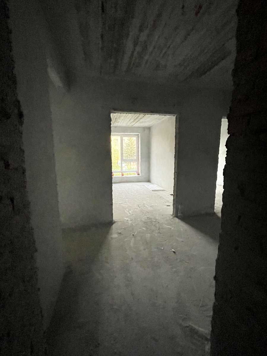 1863656130082870