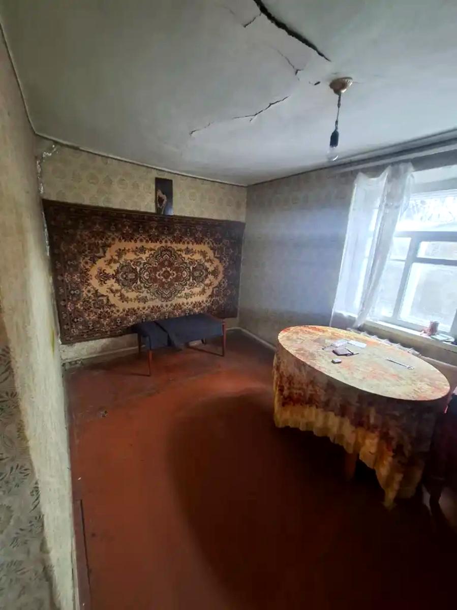 1863694985989433