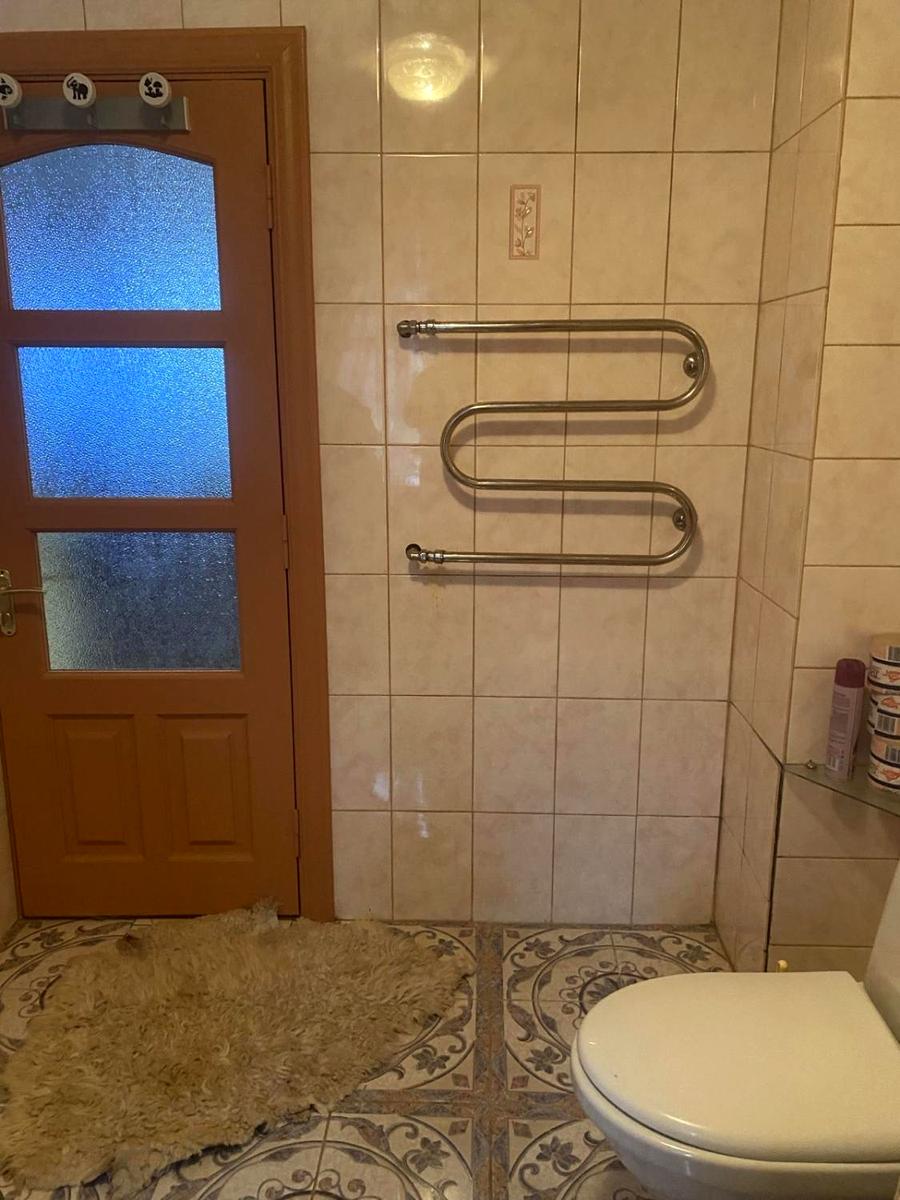 1863698890492139