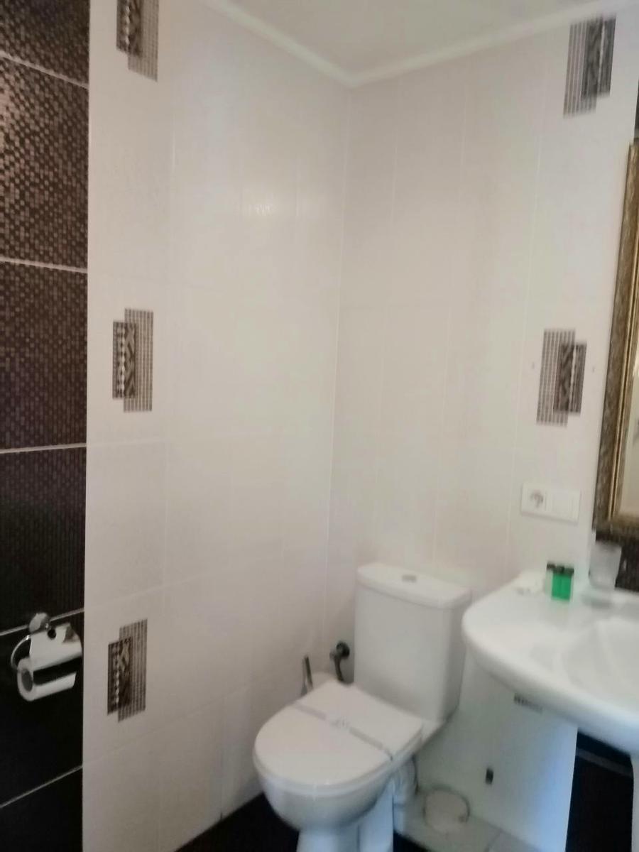 1863701444834466