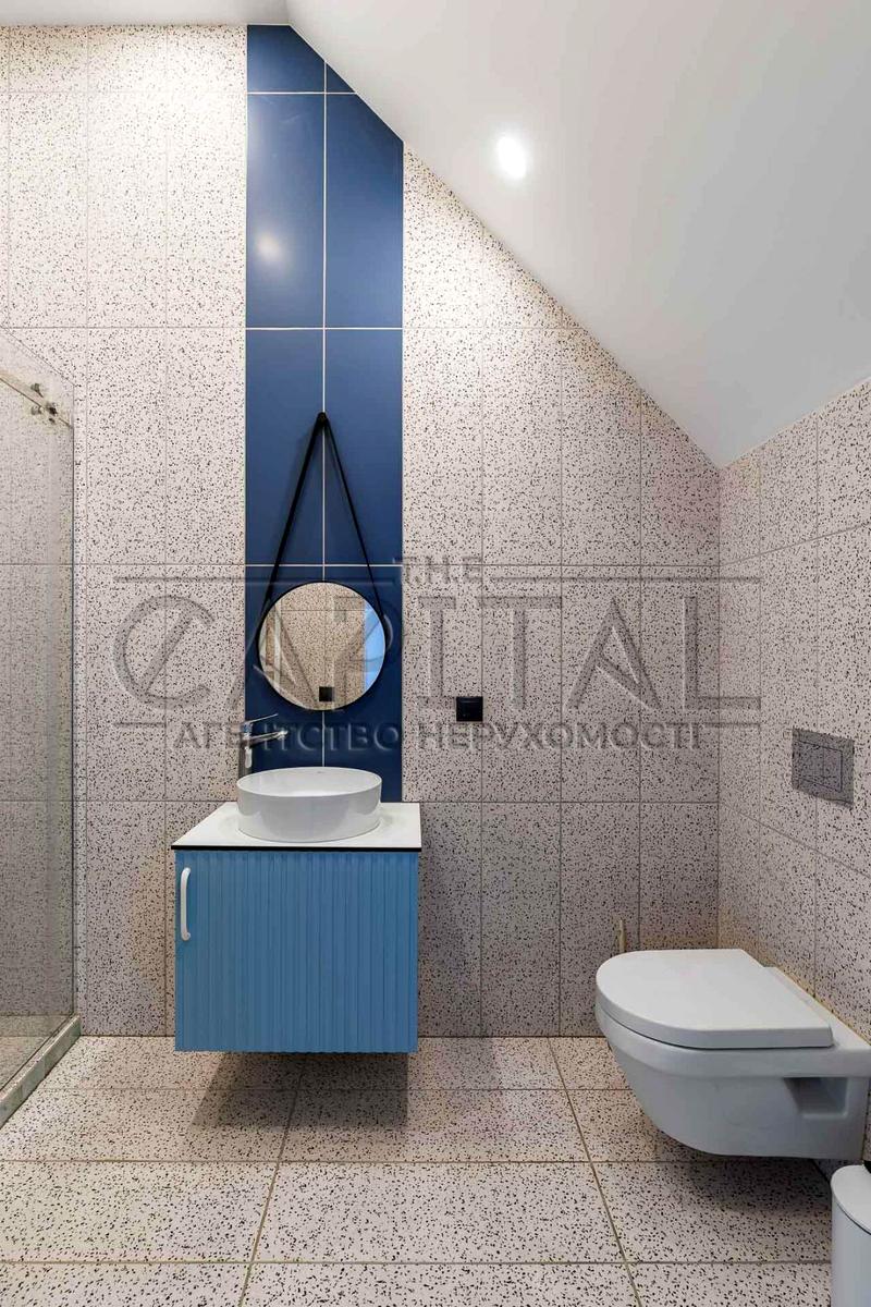 1863704341822024