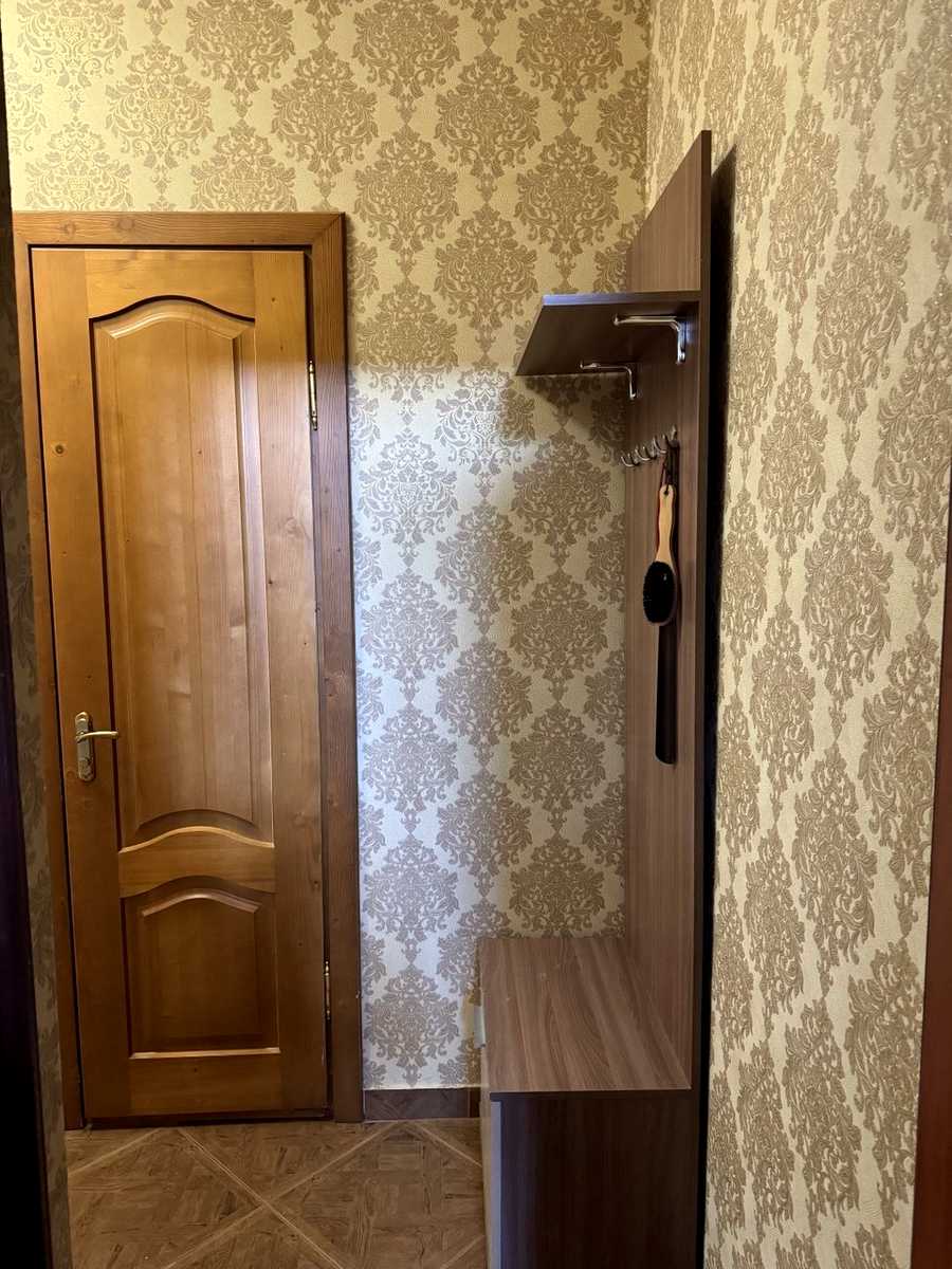1863715555615094