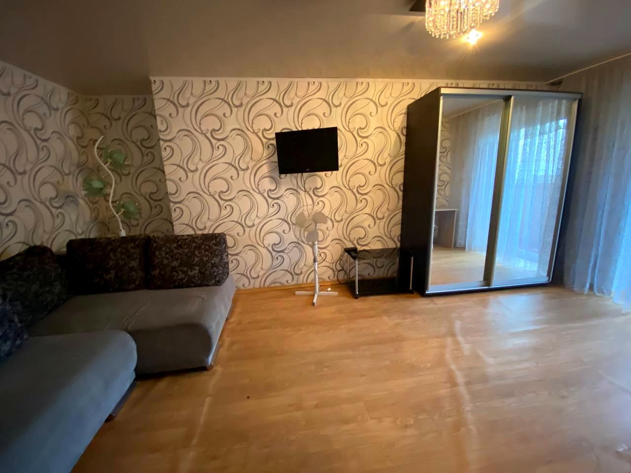 1863716639019244
