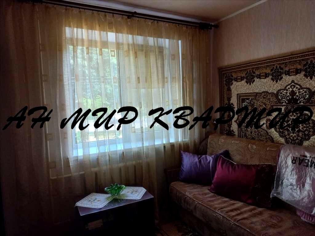 1863718430668457