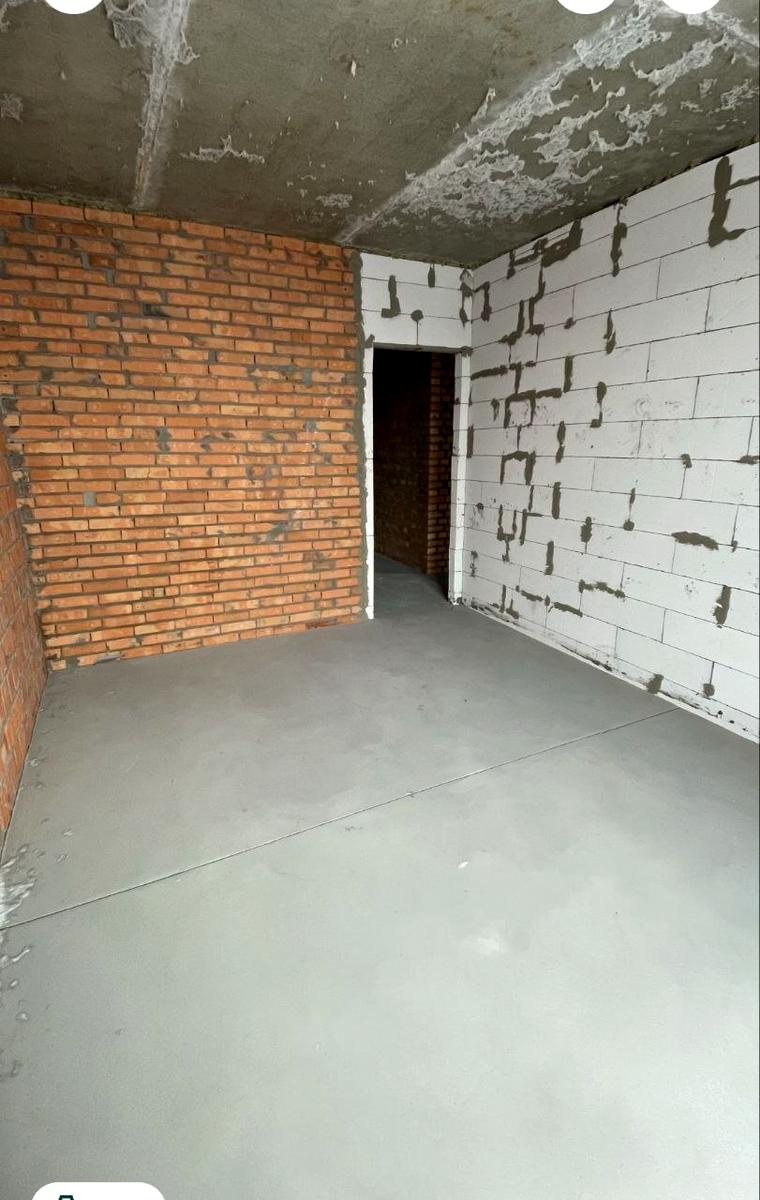 1863724300628010