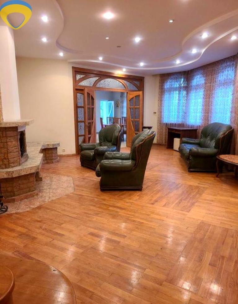 Дом по адресу Черноморский 8-й пер. (площадь 335 м²) - фото 3 Дом по адресу Черноморский 8-й пер. (площадь 335 м²) - Atlanta.ua - фото 3