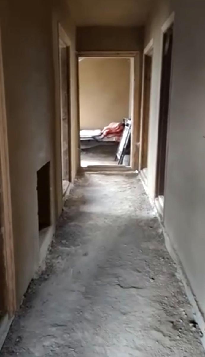 1863729658671011