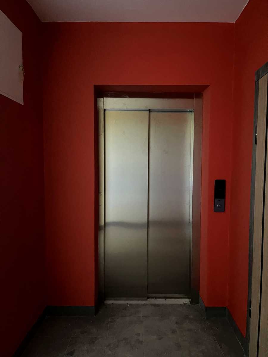 1863731347885031