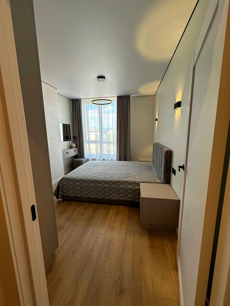1863732980889022