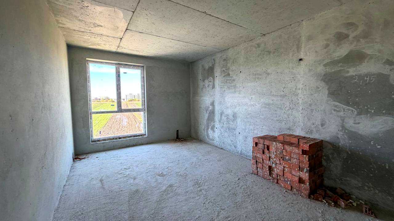 1863741770969179