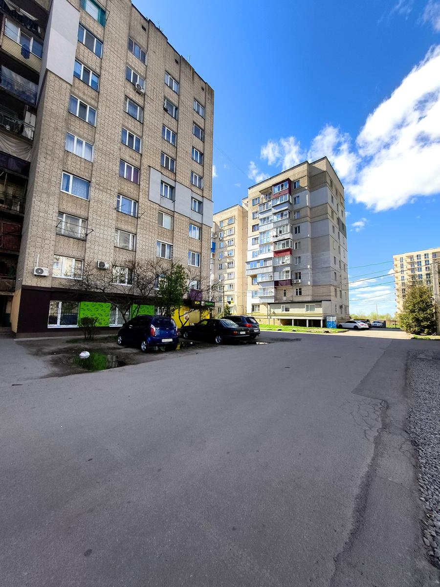1863788686913710