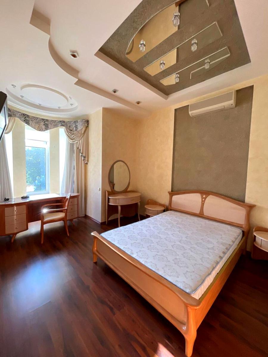 Дом по адресу (площадь 373,9 м²) - imageAlt 16 Дом по адресу (площадь 373,9 м²) - Atlanta.ua - imageAlt 16