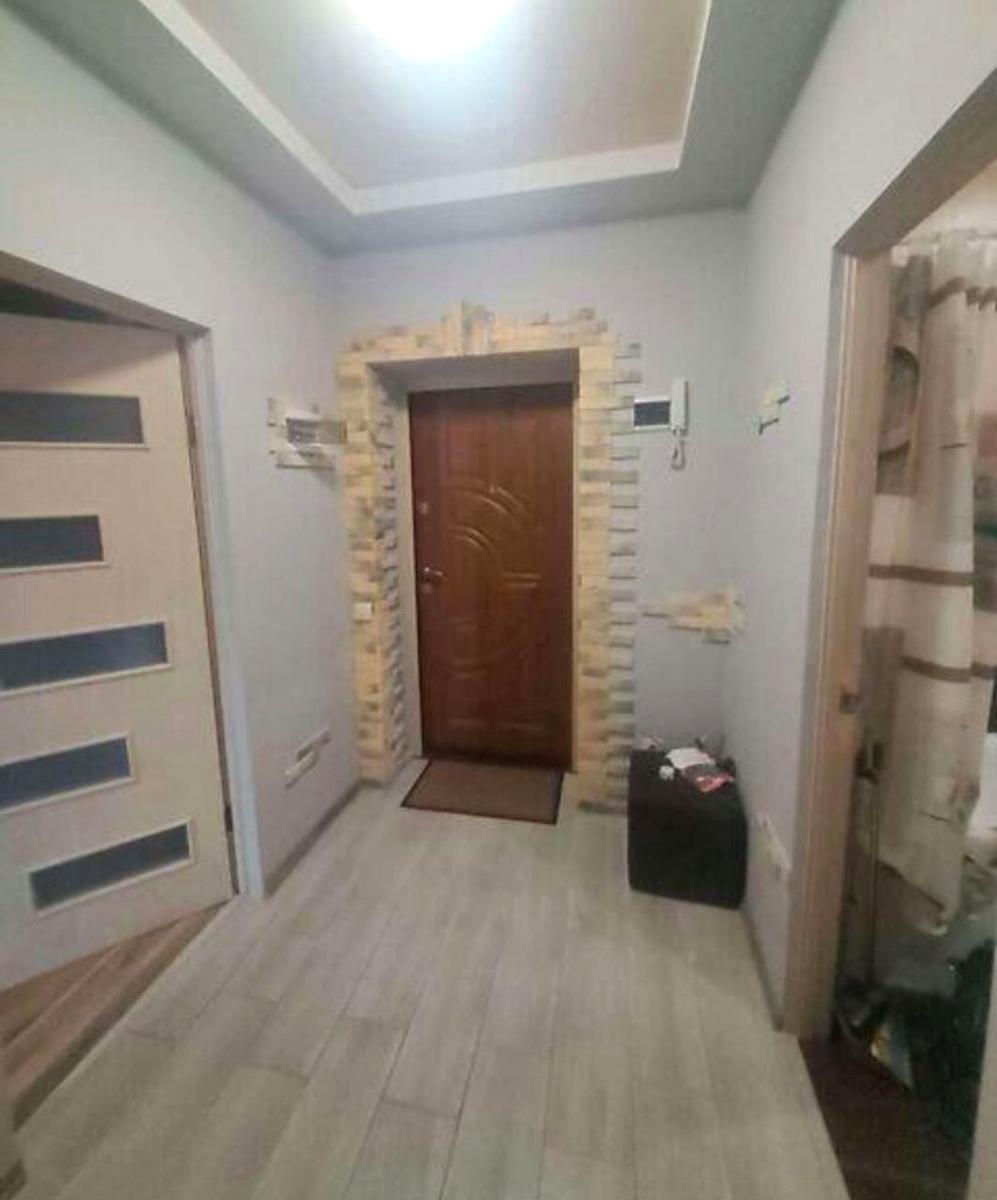 1863792333368338