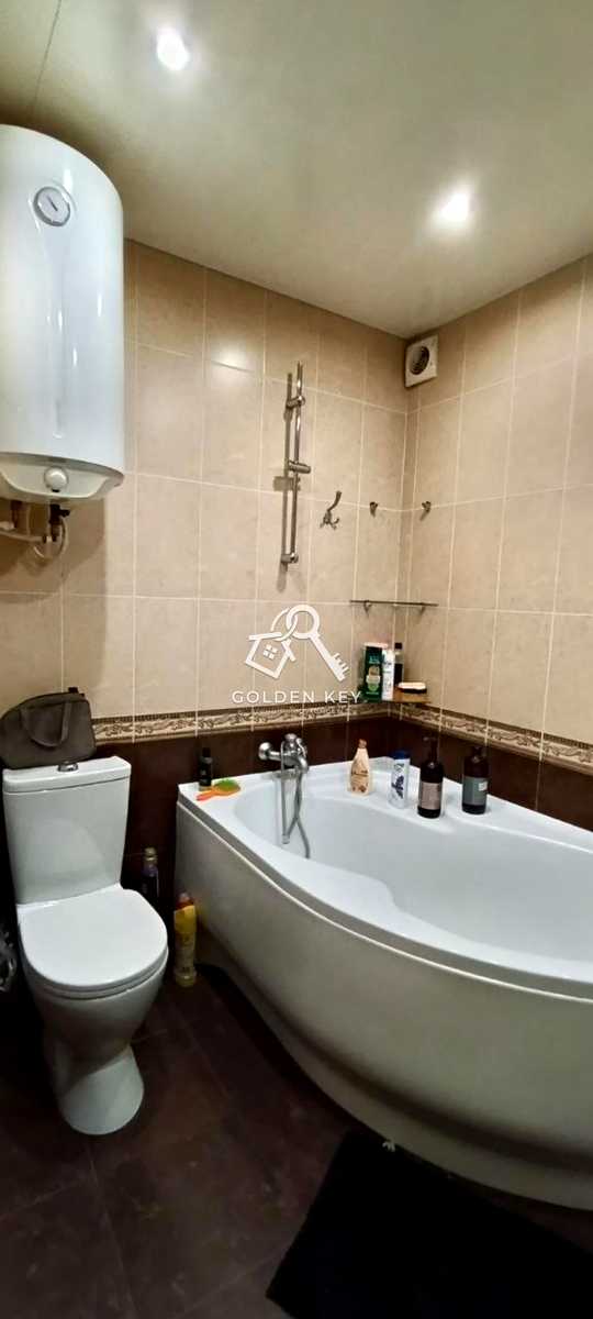 1863792588096444