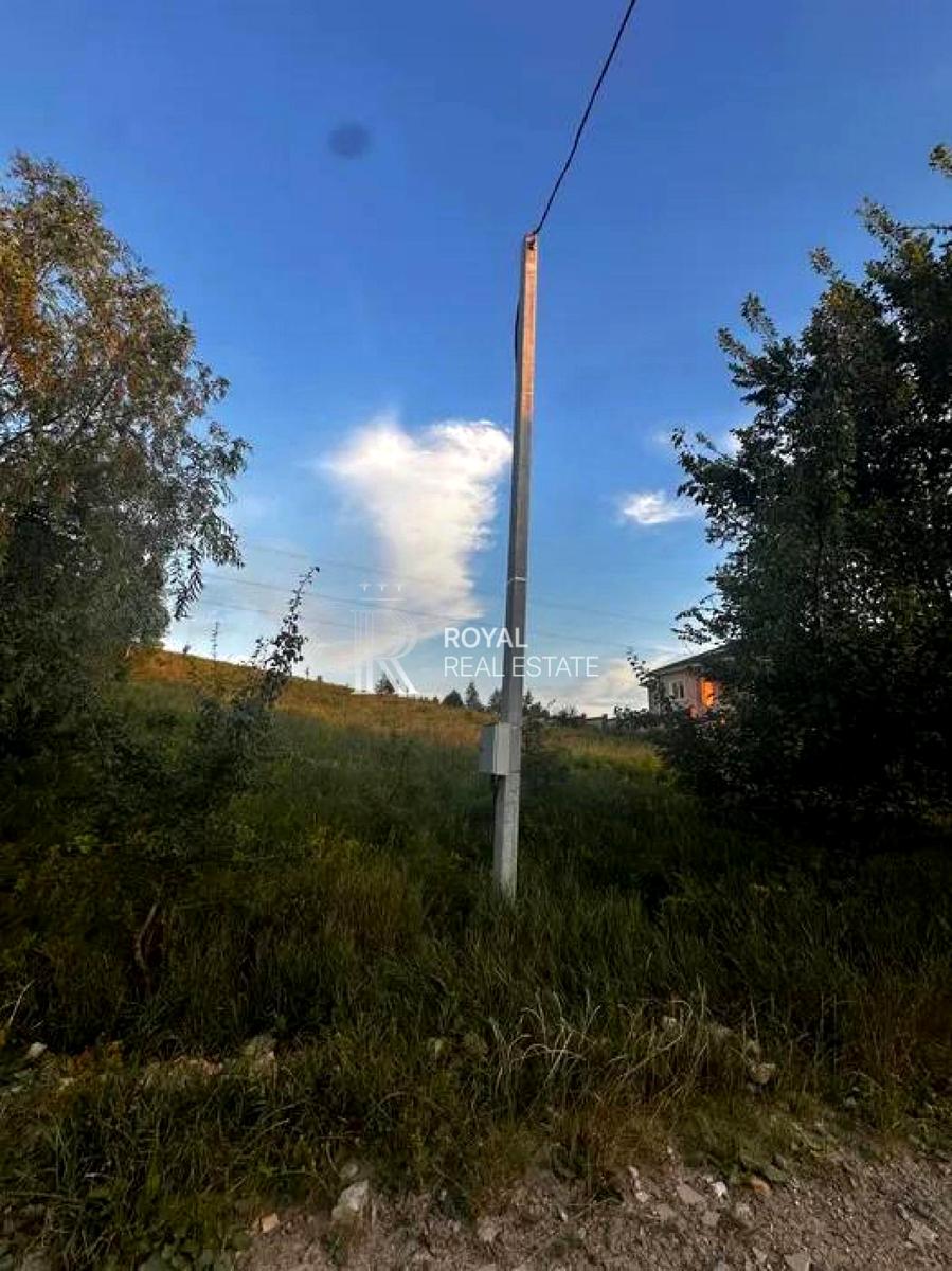 1863796328038692
