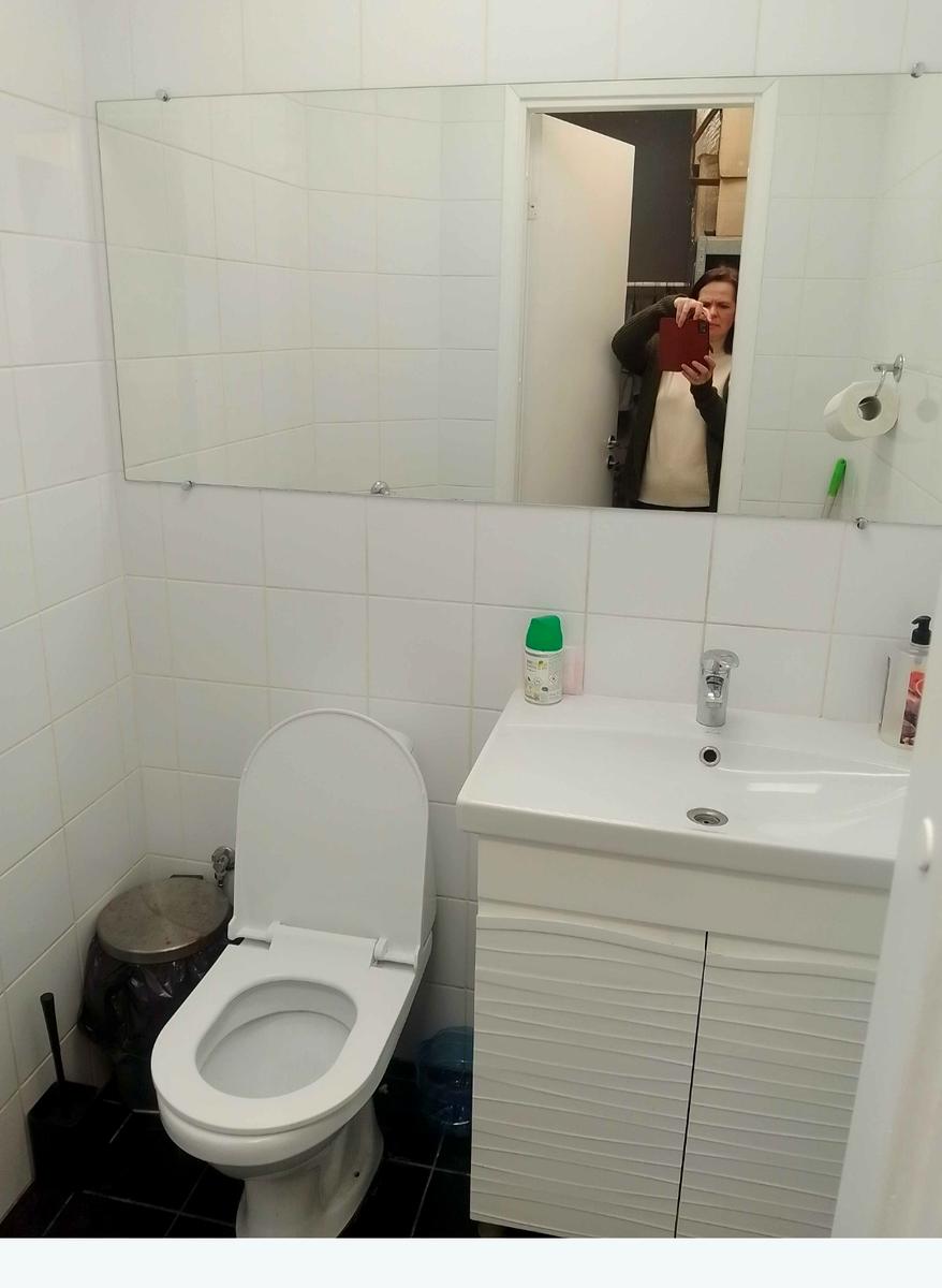 1863797655727687