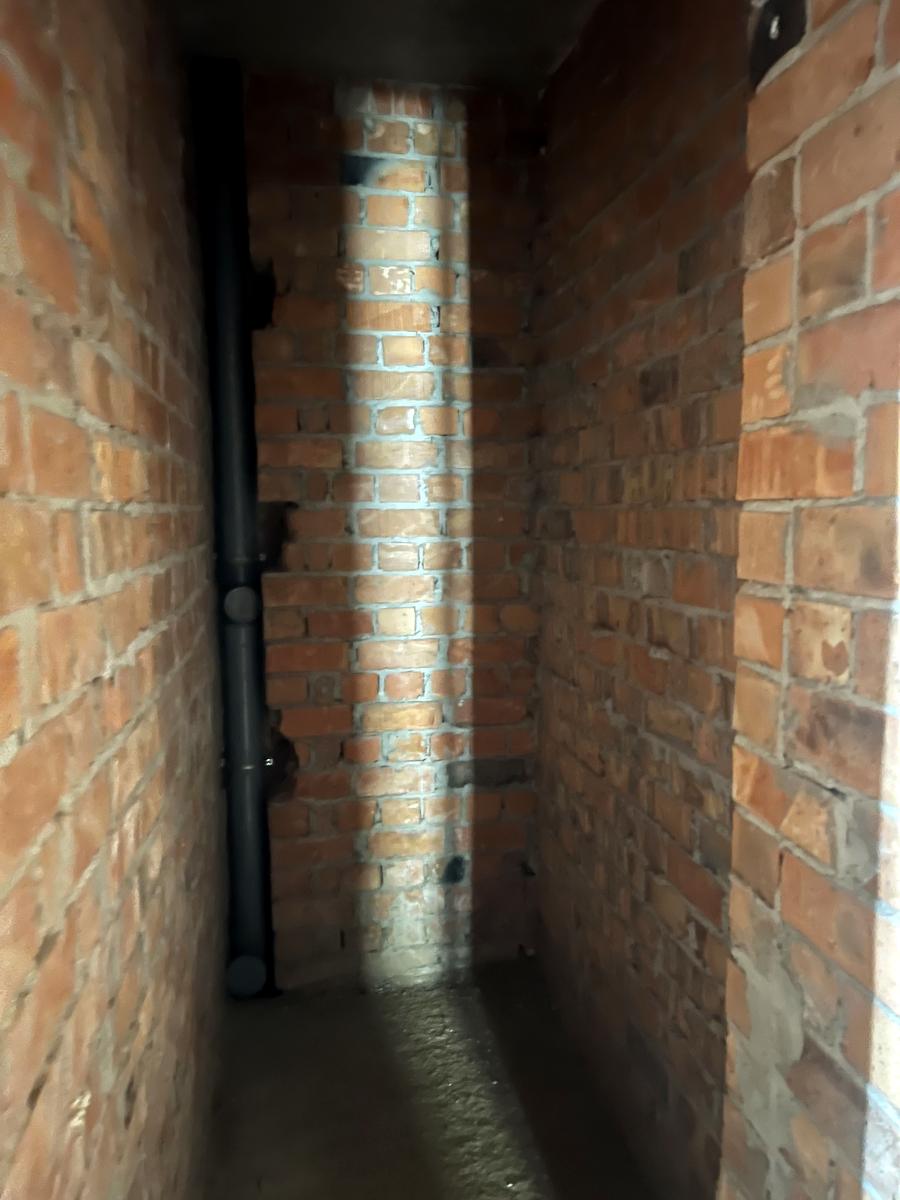1863803357382450