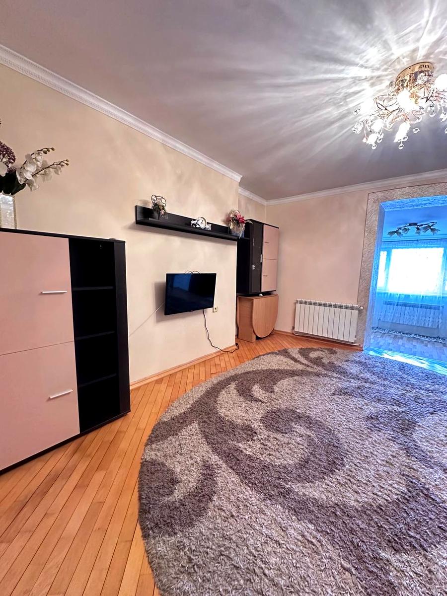 1863804599841554